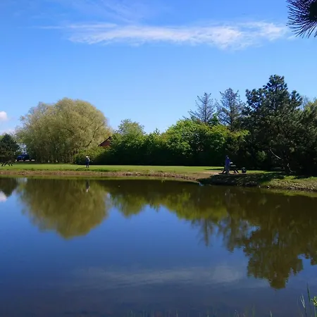 8 Person In Skjern-by Traum