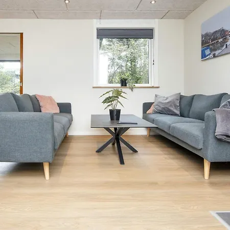 8 Person In Skjern-by Traum Casa de Férias